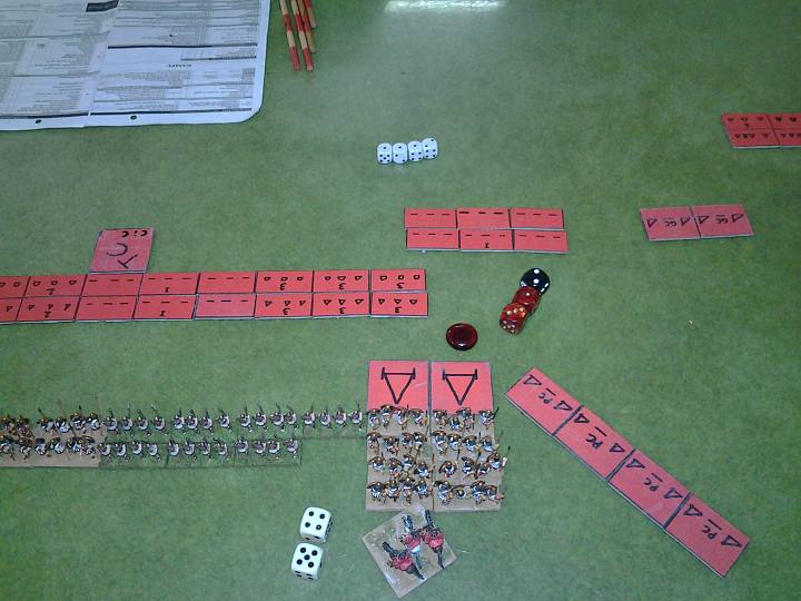 2012-11-16 19.09.31.jpg - Die Sichelstreitwägen der Perser knallen in die Hopliten. Es sind Elite-Spartaner, da ist nix zun holen.